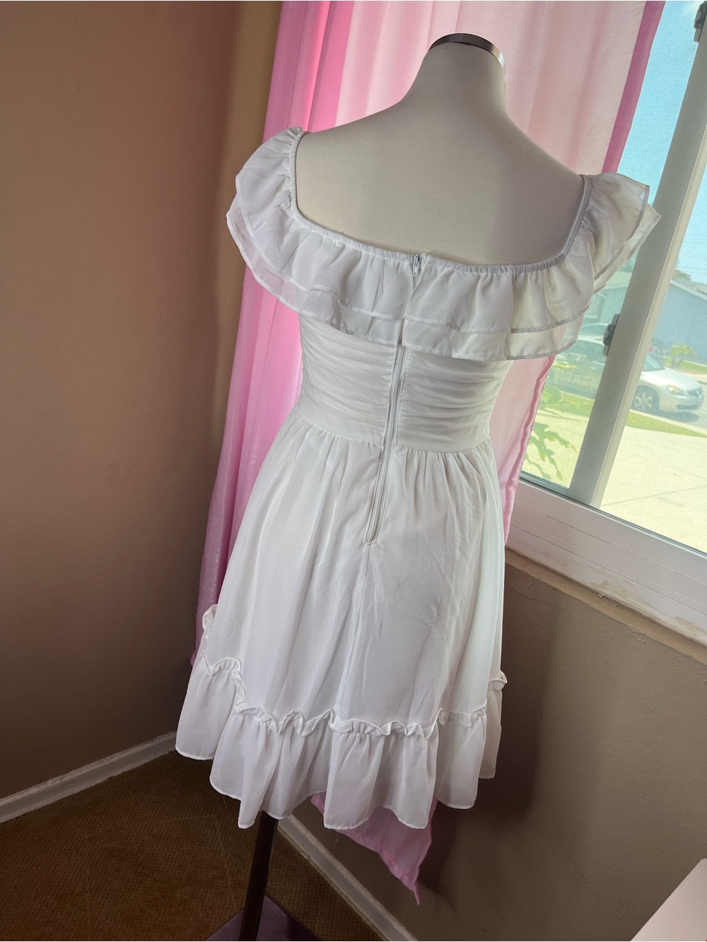White Ruffled Off-Shoulder Sundress - Picture 5 of 10